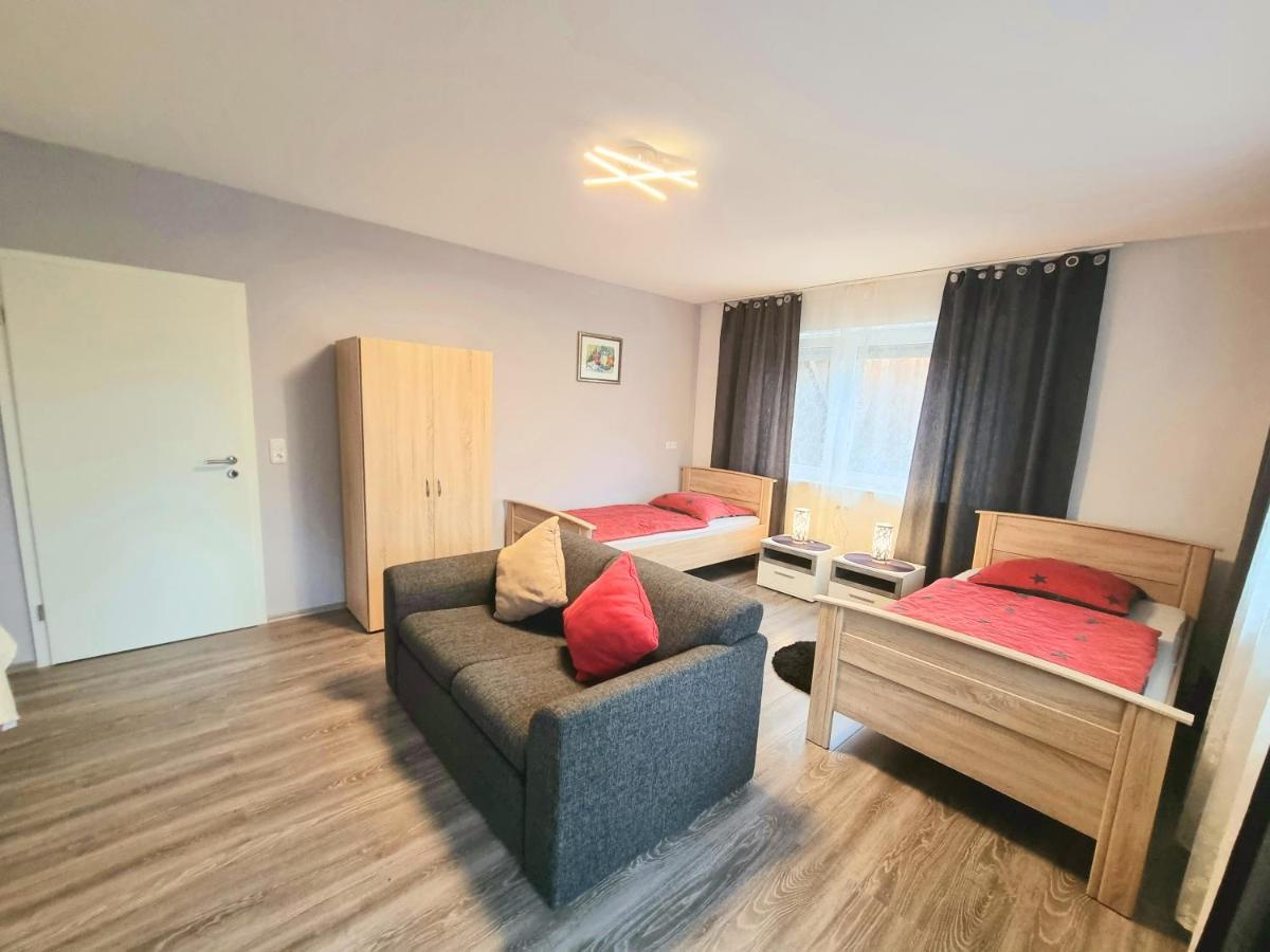 Workershome - Business Apartments - Monteurwohnungen Wertheim Pokoj fotografie
