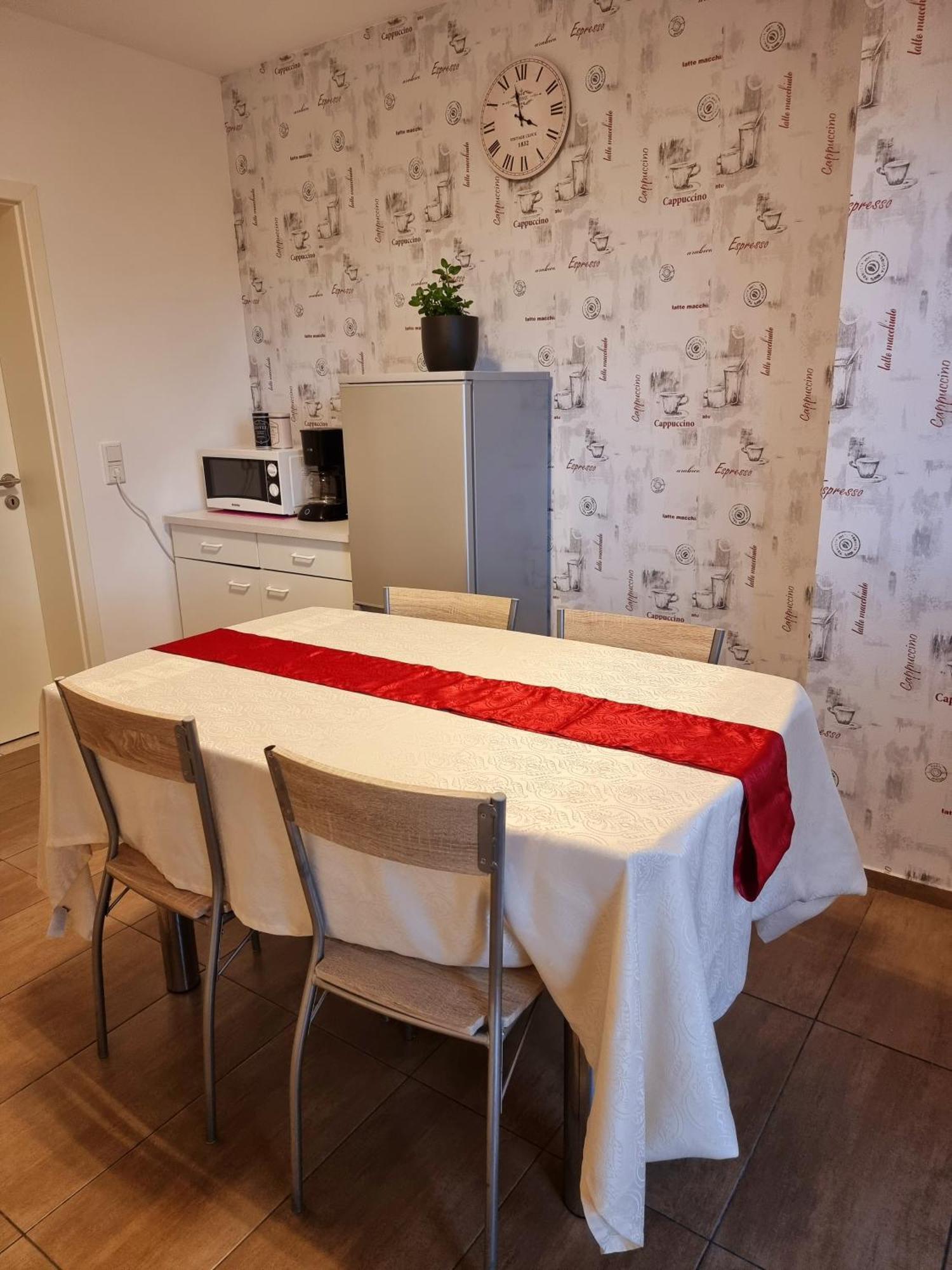 Workershome - Business Apartments - Monteurwohnungen Wertheim Pokoj fotografie